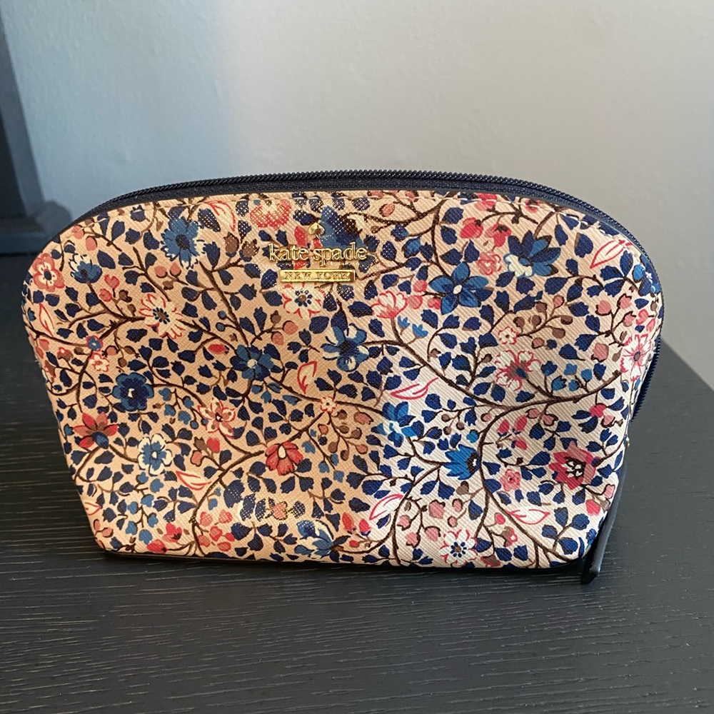 Kate Spade cosmetic pouch